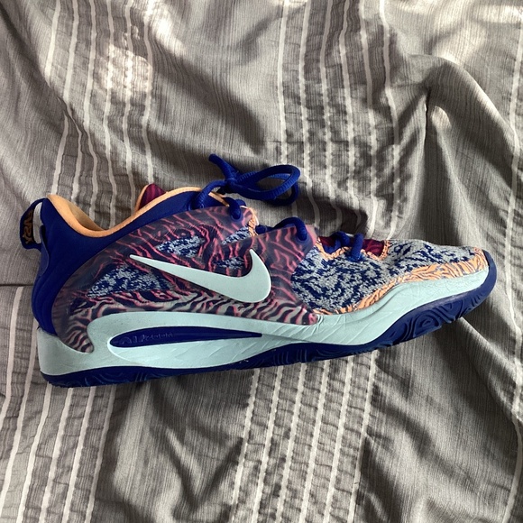 Nike, KD napheesa collier, size 11.5, color rainbow - Picture 2 of 4